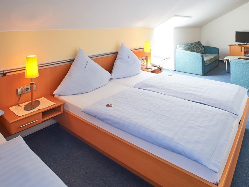 Hotel Muenster Emmelshausen Quarto foto